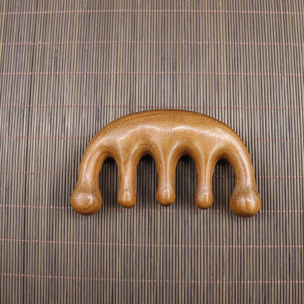 Masajeador de cuero cabelludo de madera de sándalo con púas anchas — imagen 20 de 25