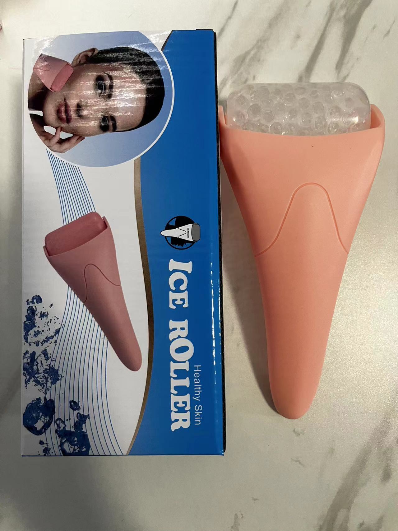 Ice roller facial con bolas frías para masaje de cara — imagen 11 de 11